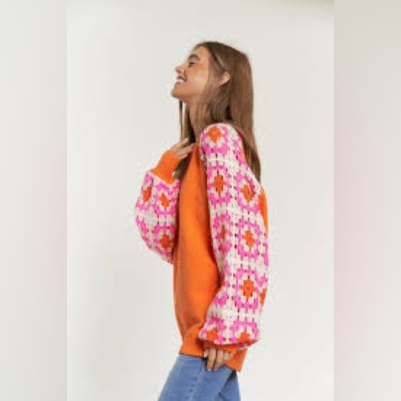 DAVI & DANI Sweaters - Granny Square Sleeve Knit Sweater